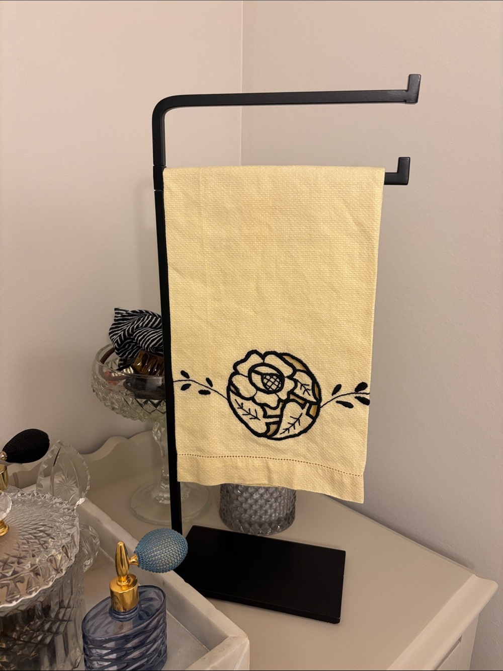Vintage embroidered Tea Towel